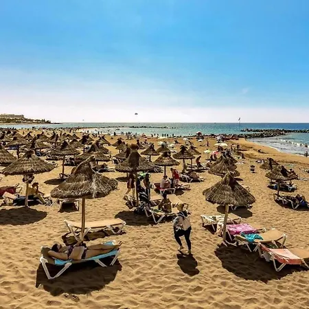 شقة Two Bedroom With Wifi, Close To The Beach, In Playa De Americas *