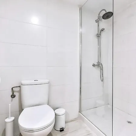 Two Bedroom With Wifi, Close To The Beach, In Playa De Americas Плайя-де-лас-Амерікас