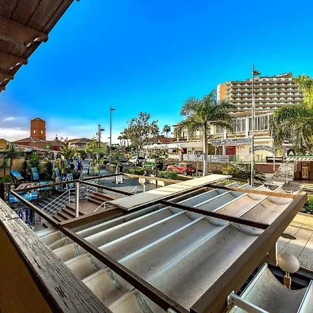 Апартаменти Two Bedroom With Wifi, Close To The Beach, In Playa De Americas Плайя-де-лас-Амерікас