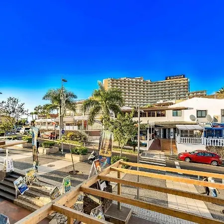 Two Bedroom With Wifi, Close To The Beach, In Playa De Americas * Плайя-де-лас-Амерікас