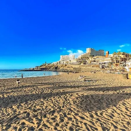 Two Bedroom With Wifi, Close To The Beach, In Playa De Americas * Плайя-де-лас-Амерікас
